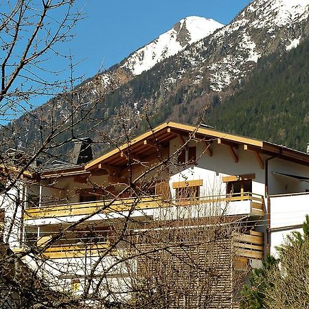 莱斯艾克日斯德索兰酒店 Les Arcs  外观 照片